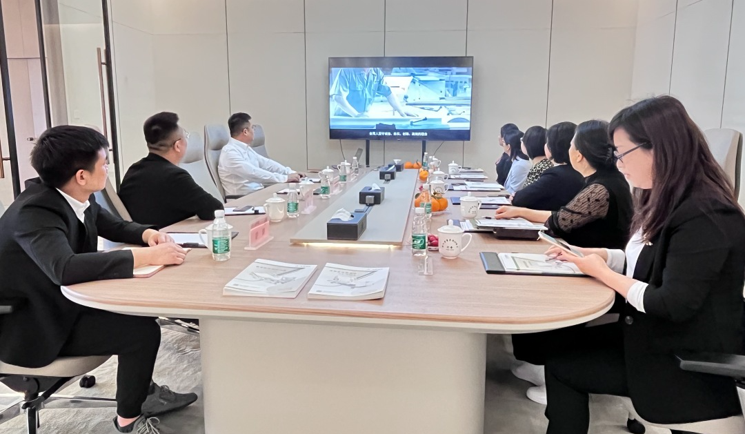 面对面传经送宝 心连心砥砺前行|省护理学会专家一行莅临开云线上平台